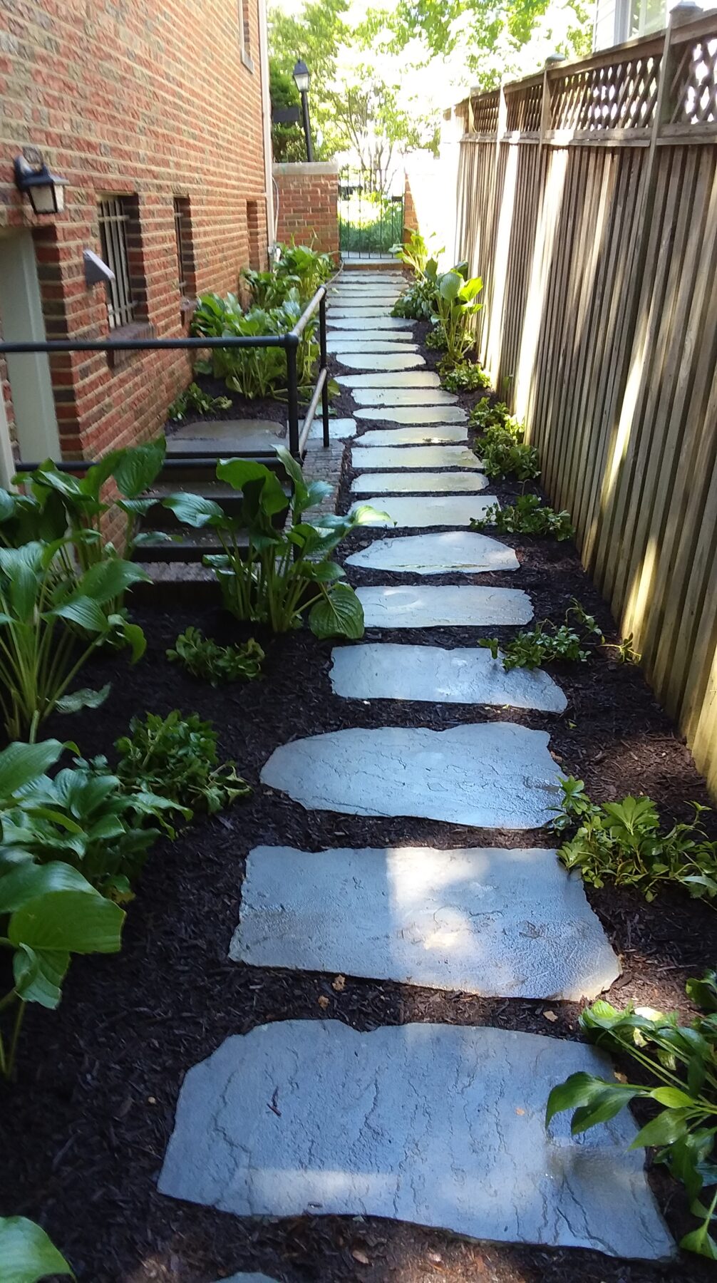 Selecting a Walkway for Your Home - The Landscape Design Center