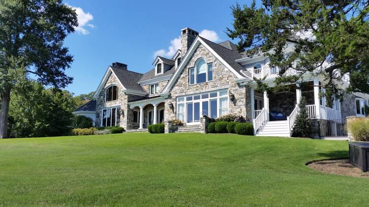 Professional Residential Landscaping Services in Pasadena