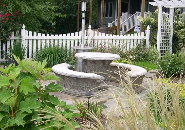 eastport-backyard-pergola-patio-fountain